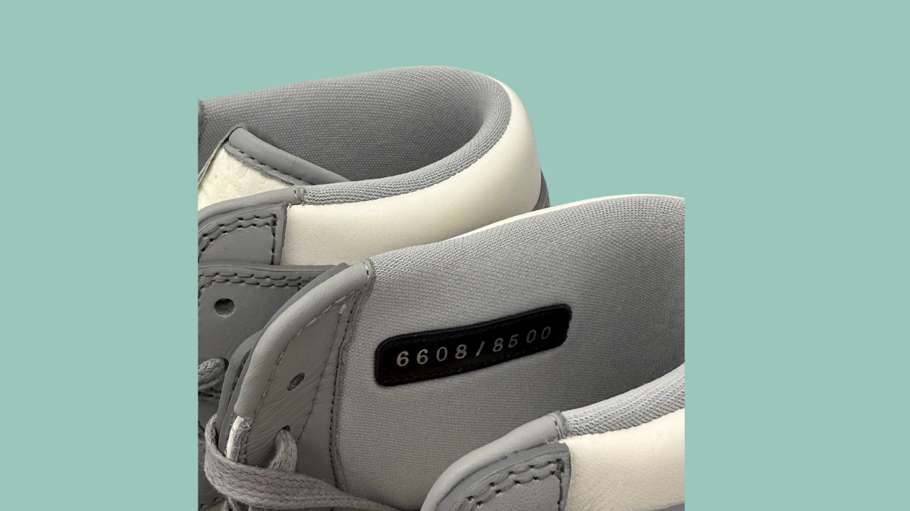 air dior serial number