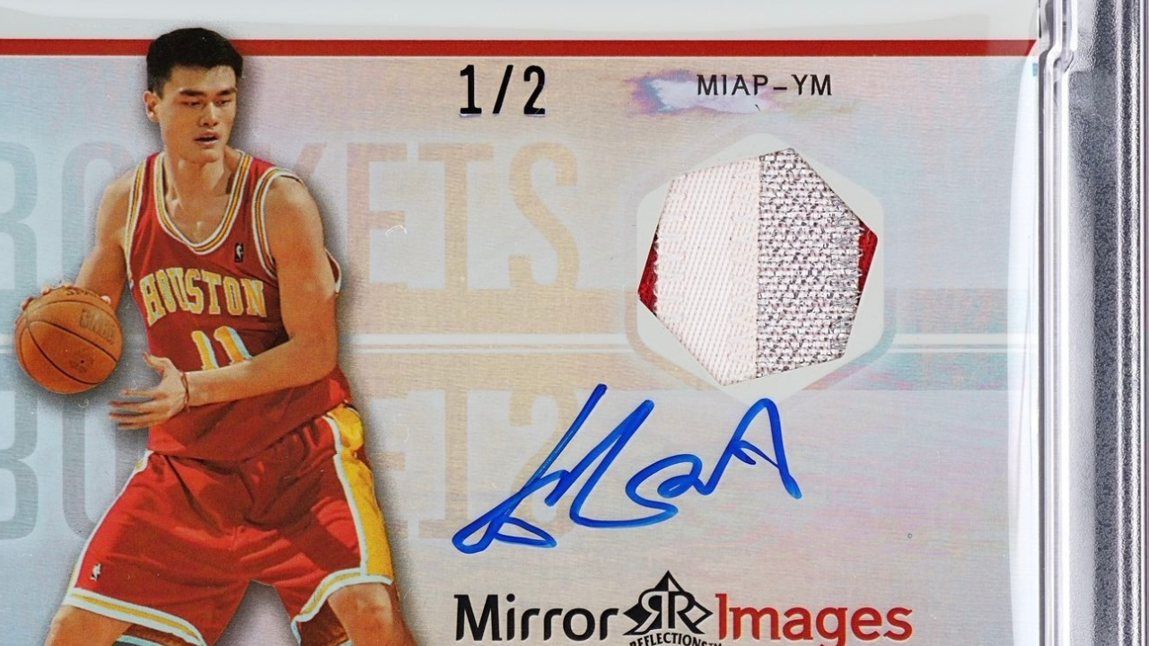 その他 UD GLASS Yao Ming auto Yao Ming 2005 UD Reflections Mirror Image Dual Auto Patch 1of2
